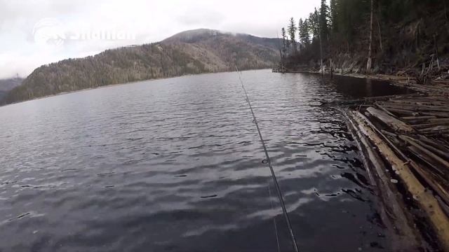 Рыбалка на Саяно-шушенском водохранилище. Осень 2018 смотреть онлайн