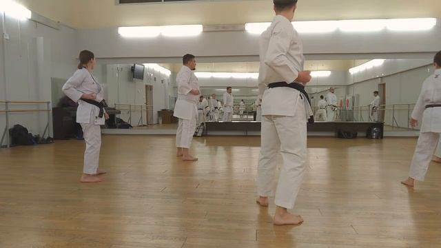 Kanku Dai _ Канку Дай - медленно под счёт с комментариями.mp4 смотреть онлайн