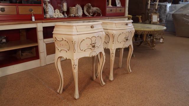 Пара прикроватных тумбочек смотреть онлайн