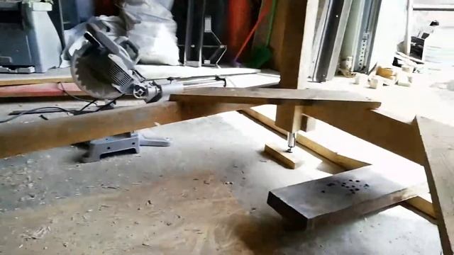 Рейсмус из фрезера на уголках смотреть онлайн