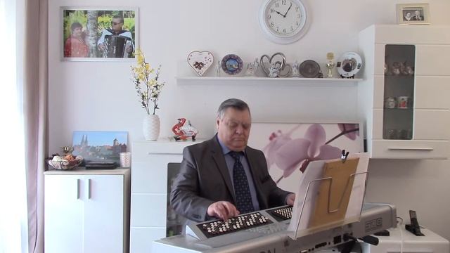 Mуз.И.Штраус"Радецкий марш" исп.В.Мозбах. смотреть онлайн