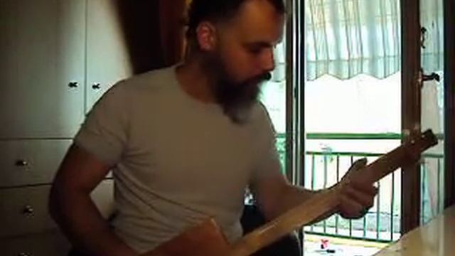 "Ashton" Cigar Box Guitar смотреть онлайн