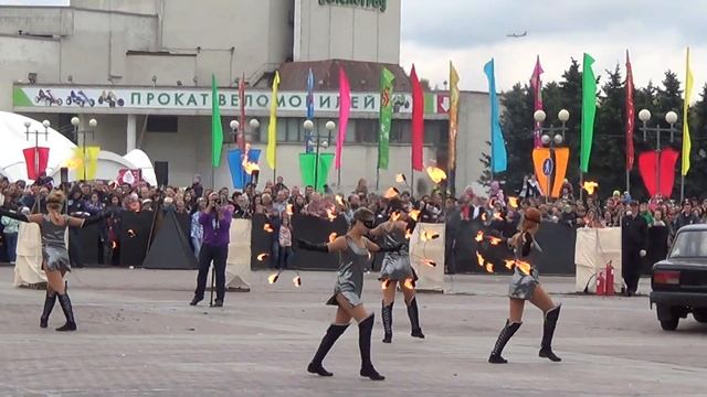 Зеленоград Трюкшоу Девушки, игра с огнём смотреть онлайн