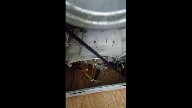 Замена тэна на стиральной машине LG . Женщина своими руками меняет тэн . Всё просто .2021 смотреть онлайн