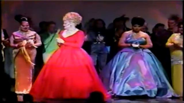 Angel Sheridan, Crowning, Miss Continental Plus 2001 смотреть онлайн