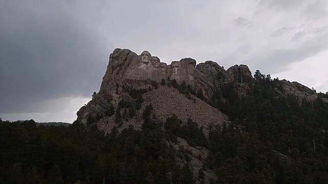 Mount Rushmore National Memorial (Black Hills, SD) смотреть онлайн