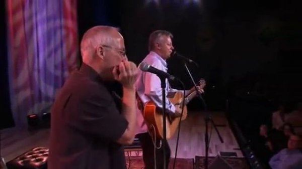КОНЦЕРТ Tommy Emmanuel - Center Stage