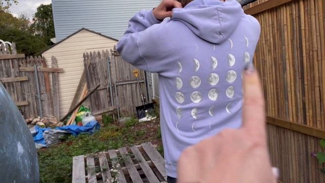 Aliens Photography Backstage. Giant Moon Props. Бэкстейдж, Фотосессия С Пришельцами смотреть онлайн