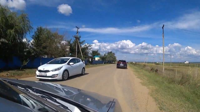 Исследуем Веселовку где, что можно купить,где добыть воды И дорога до нашего лагеря смотреть онлайн