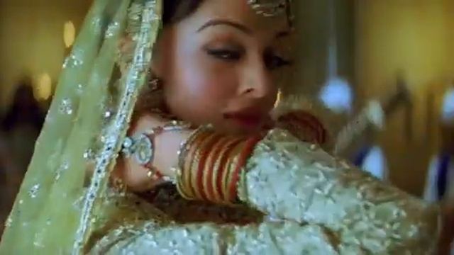 Индийский танец 19 века в исполнении Айшварии в фильме Красавица Лакнау ( 2006)