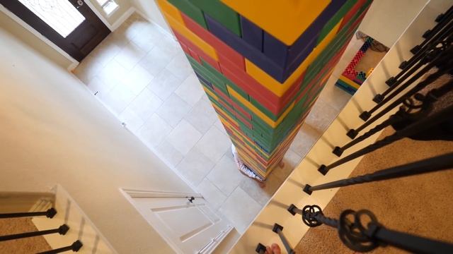 BUILDING WORLD'S TALLEST LEGO TOWER! (50FT+) смотреть онлайн
