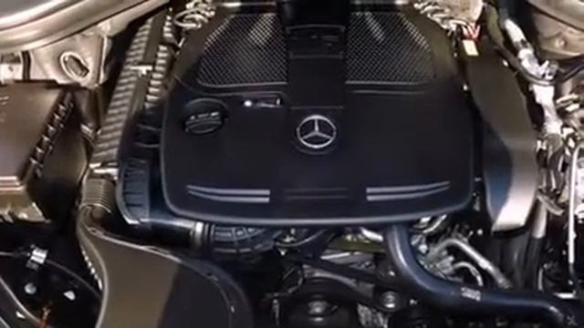 2012 Mercedes-Benz M-Class ML350 4MATIC смотреть онлайн