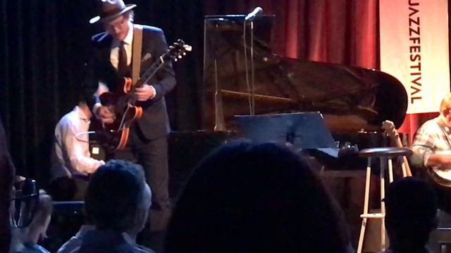 Adam Douglas og Magnolia Jazzband смотреть онлайн