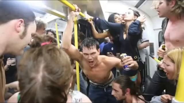 Танцы. Прикол. Танцуют все! смотреть онлайн