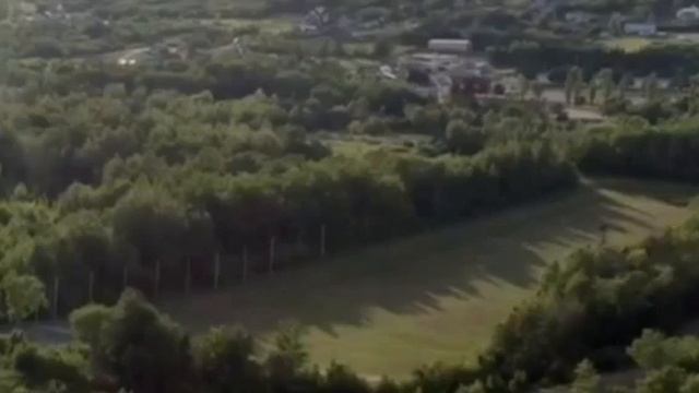 Сверхбыстрый НЛО сняла камера дрона над Монктоном, Канада смотреть онлайн