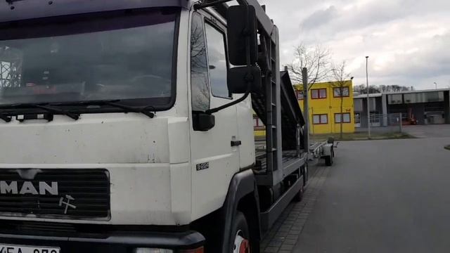 Срочно Видео.. Спринтер ва Трал фруши дар Германия смотреть онлайн