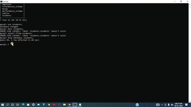 my sql CREATE DATABASE ,USE ,CREATE TABLE ,DESC TABLE ,SHOW DATABASES command(Hindi) смотреть онлайн