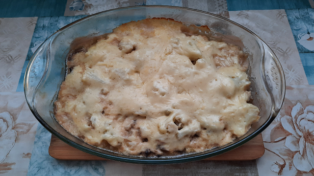 запеканка из цветной капусты с курицей и грибами.mp4 смотреть онлайн