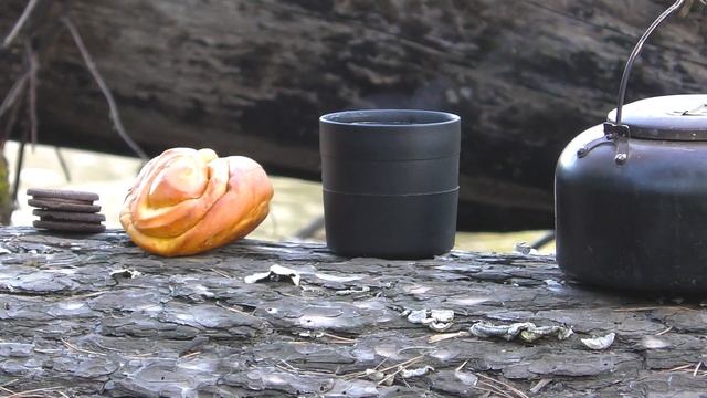 Ловлю рыбу в мелкой красивой реке! Варю кашу и лесной чай. Рыбалка с ночёвкой на поплавок, спиннинг смотреть онлайн