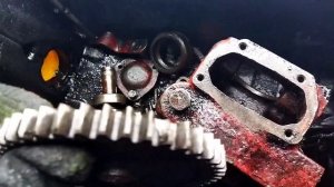 Трактор Т-25. Гидравлика не работает.Разобрал привод насоса и поставил диагноз. #трактор#ремонт