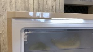Beko FNKV290E21SB - симпатичная морозилка на 290 литров