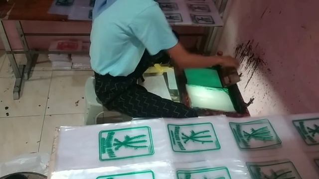 plastik pp sablon 1 warna смотреть онлайн