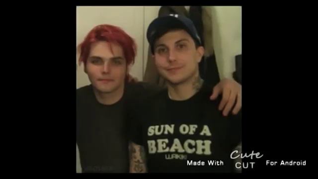 Gerard Way смотреть онлайн