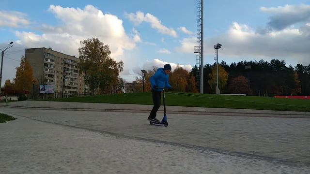#4Покатушки в стриту:начался октяборь,строят новый скейт парк. смотреть онлайн