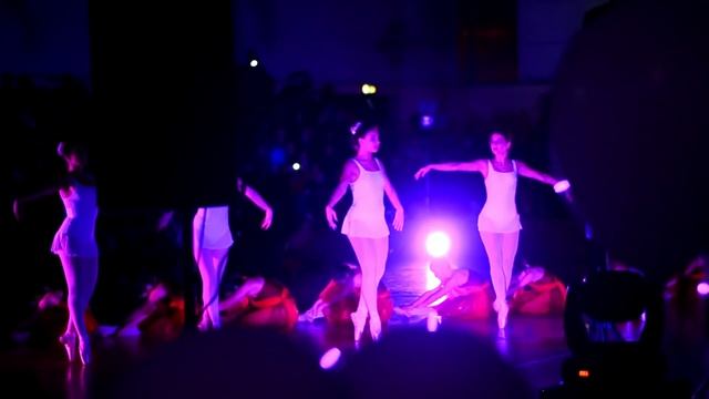 VLOG ИТАЛИЯ. Праздник "Дружба народов" смотреть онлайн