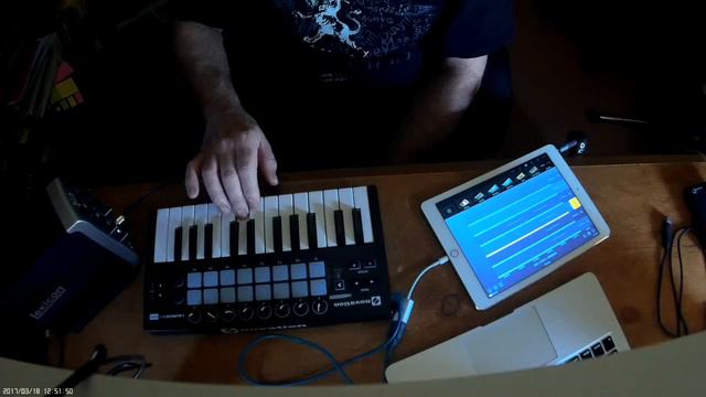 Expensive Notes - Ambient Jam - Gadget - Launchkey Mini смотреть онлайн