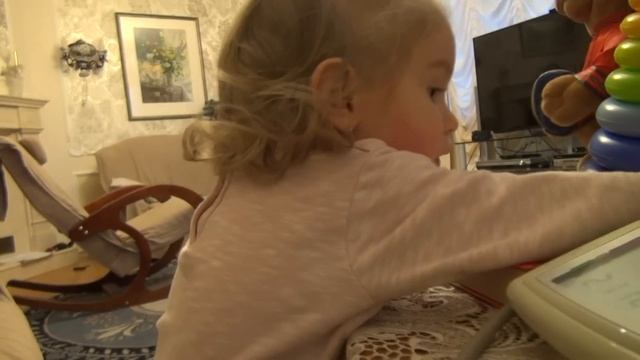 Терпеливая внучка и вредный дед. смотреть онлайн