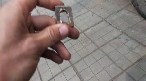 Когда тянет руль, а развал схождение не помогает  и шины другие тоже 2107