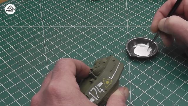 T-34/85 Berlin '45 - Ryefield Model's T-34/85 Factory No 174 1945 - Complete Build смотреть онлайн