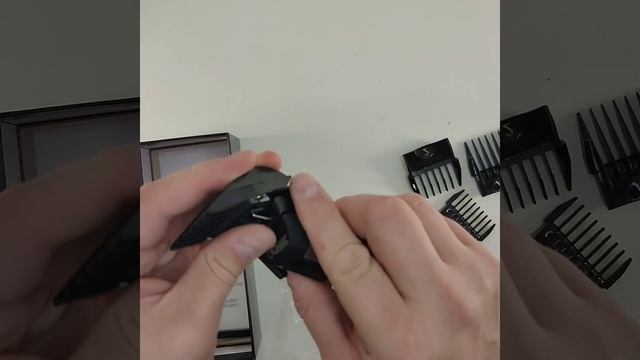 Машинка для стрижки CRONIER CR-127 смотреть онлайн