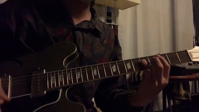 Epiphone Casino Olive Drab Electric Hollowbody with Gibson USA P90 pickups смотреть онлайн