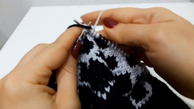 Как вязать жаккард без протяжек смотреть онлайн
