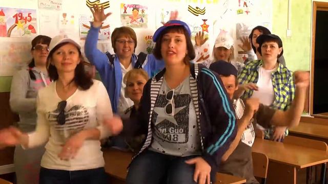 КЛИП - ПОЗДРАВЛЕНИЕ ОТ РОДИТЕЛЕЙ НА ВЫПУСКНОЙ смотреть онлайн