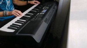 М.Боярский - Зеленоглазое такси (на синтезаторе)