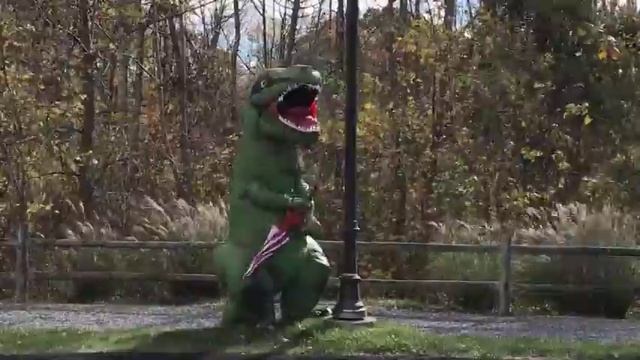 Dancing T-Rex: Singing in the Rain смотреть онлайн