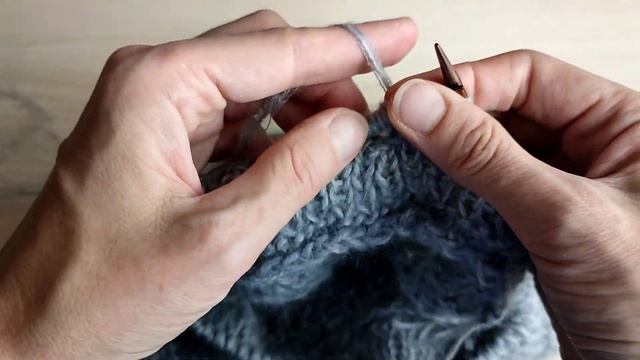 Вяжем отверстия для пуговиц смотреть онлайн