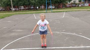 Игра "Десяточка на скакалке"