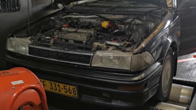 Toyota corolla twin cam in for tuning and repairs смотреть онлайн