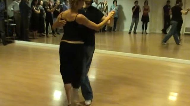 Tango La Industria 1 10 2012 смотреть онлайн