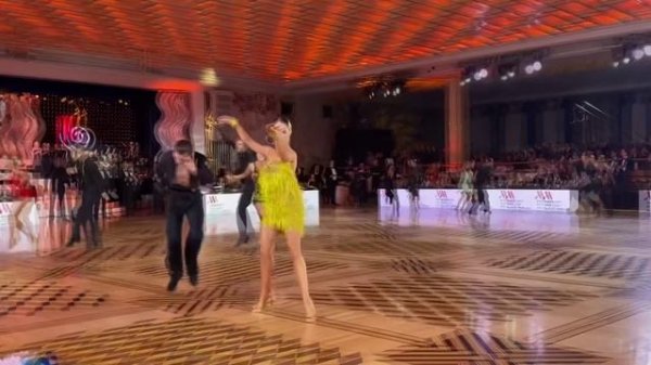 Jive | 42 bpm | DSDJ KustOFF. The Mist (instrumental) (orig. by Sector Gaza)