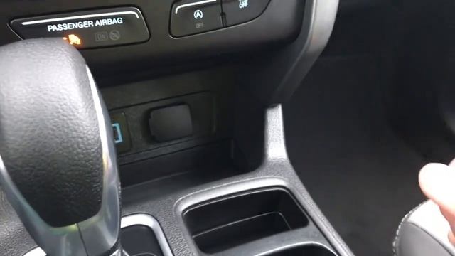 2018 Ford Escape SE + Tonneau Cover, Reverse Camera, AWD Review | Island Ford смотреть онлайн