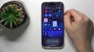 iPhone 15 | Как включить или выключить автоповорот экрана на iPhone 15