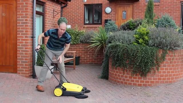 Karcher S650 Push Sweeper