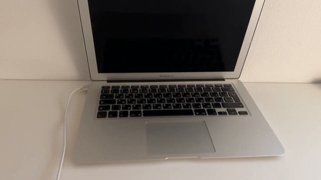 MacBook Air 2012 смотреть онлайн