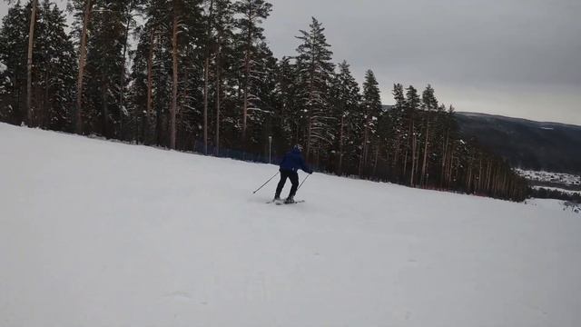 Первый раз встал на лыжи, не я) смотреть онлайн