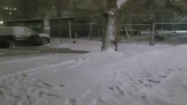 Белая Калитва, Ростовская область - валит снег ! смотреть онлайн